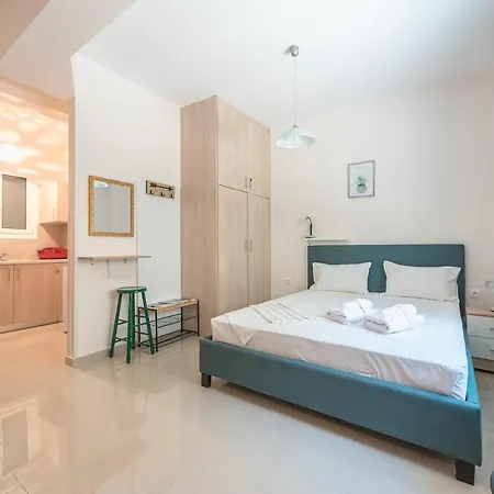 Cozy Acropolis Studio By Cloudkeys