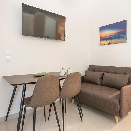 Cozy Acropolis Studio By Cloudkeys
